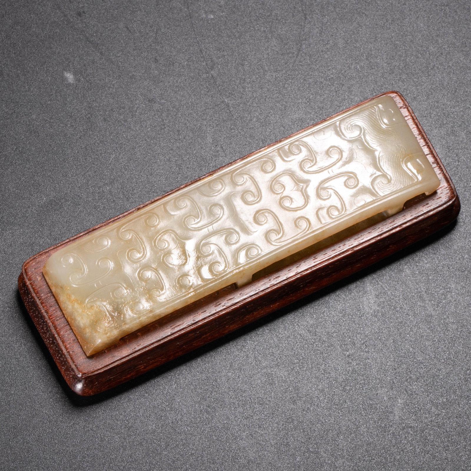 Han Dynasty sword chape - 2