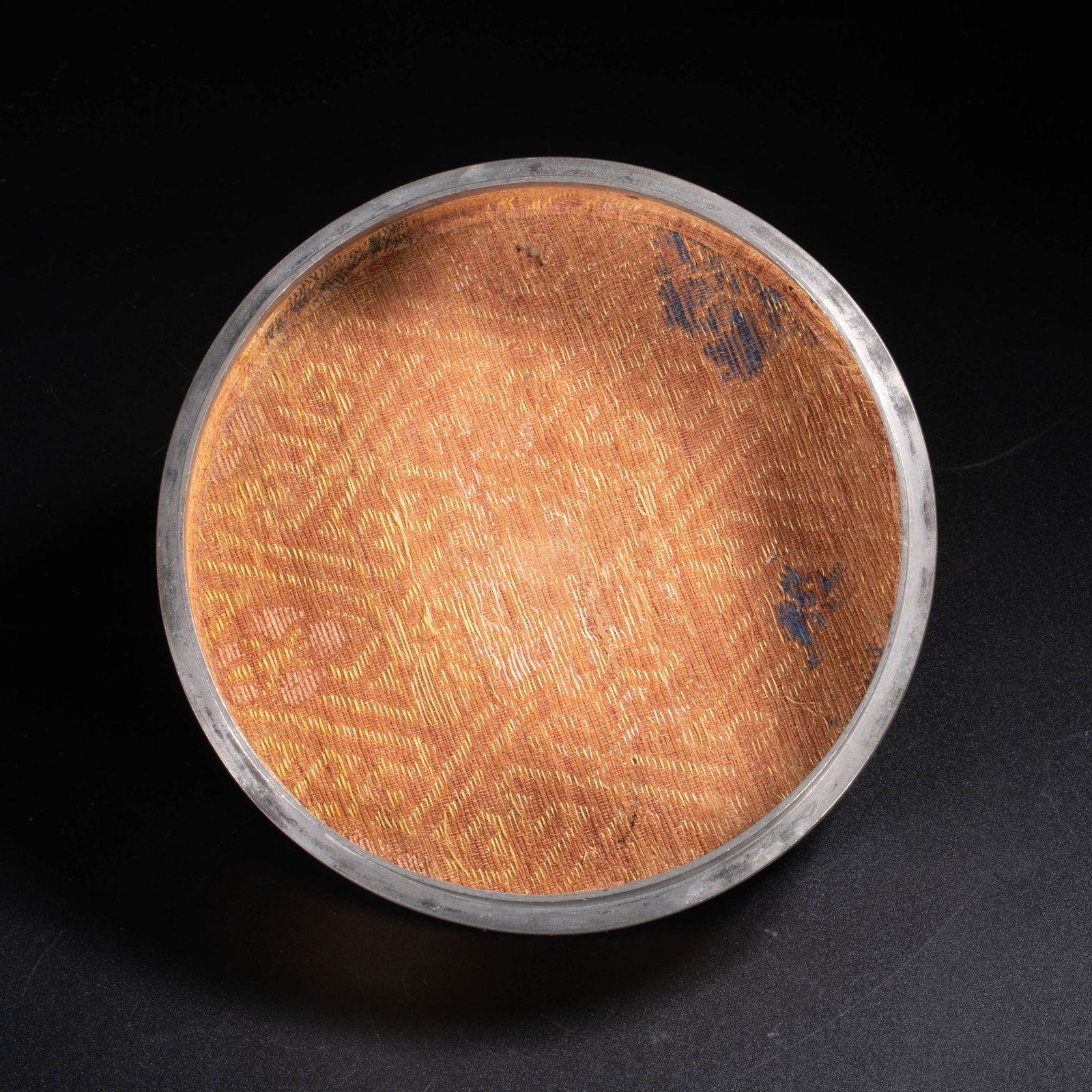 Gold maki-e document box - 4