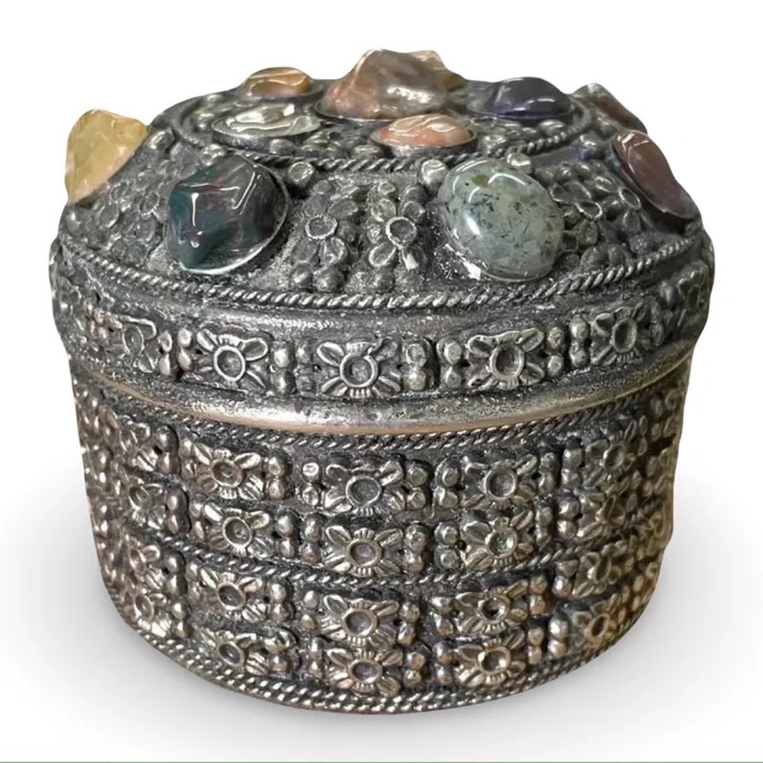 Moroccan Filigree Jewelry Box Stones (1 of 6)