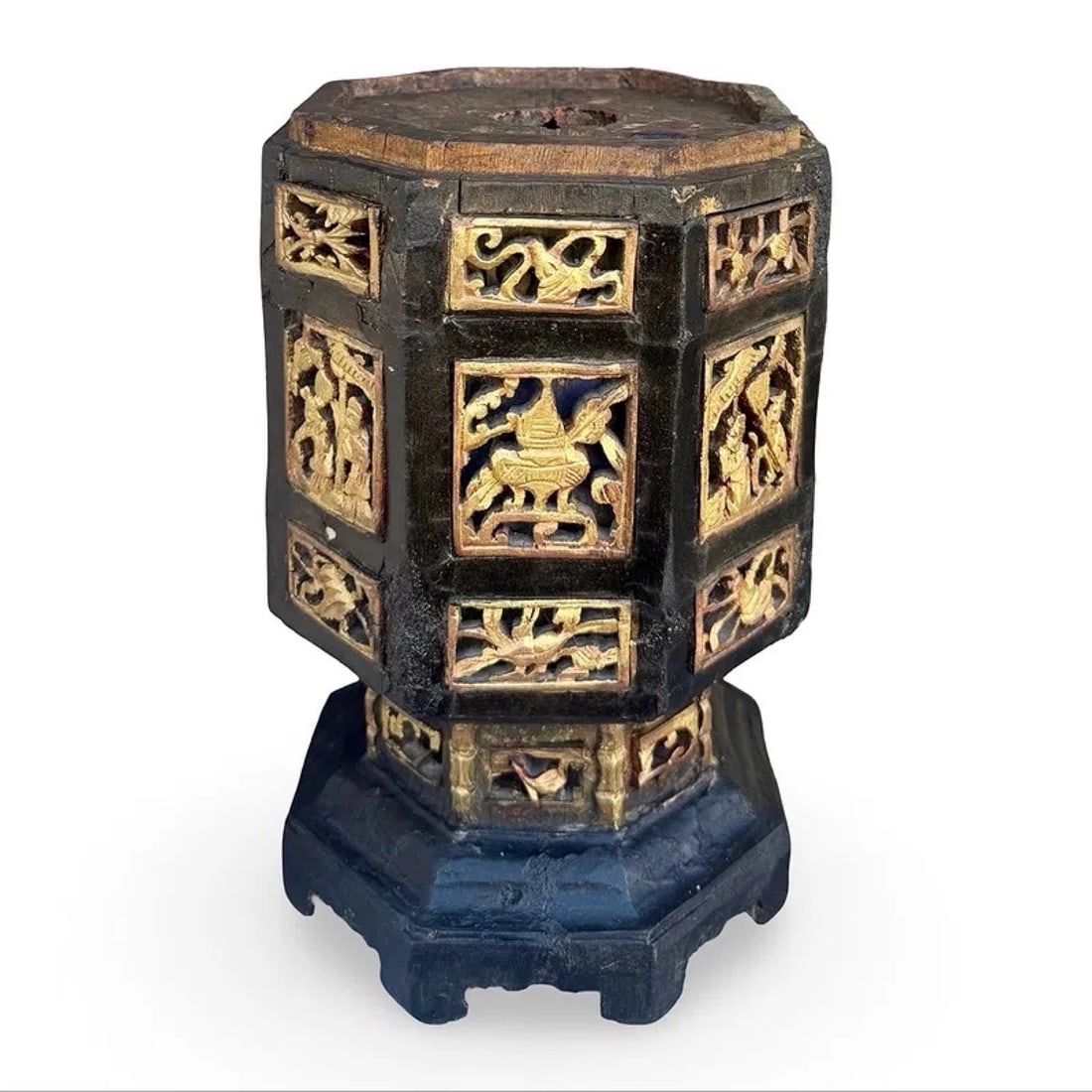 Chinese Lacquered Chanab Offering Box (1 of 7)