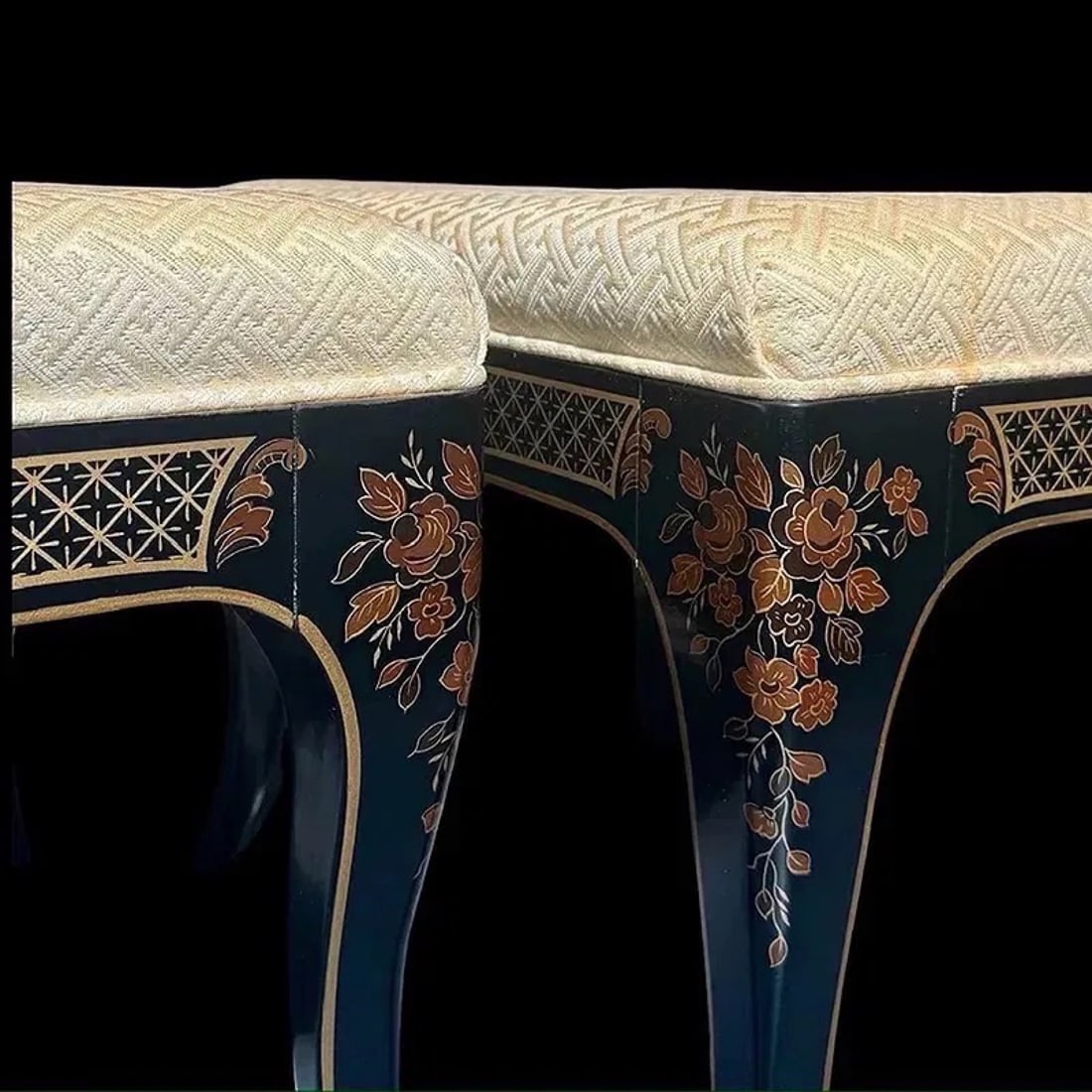 Drexel Et Cetera Lacquer Stools, Pair - 6