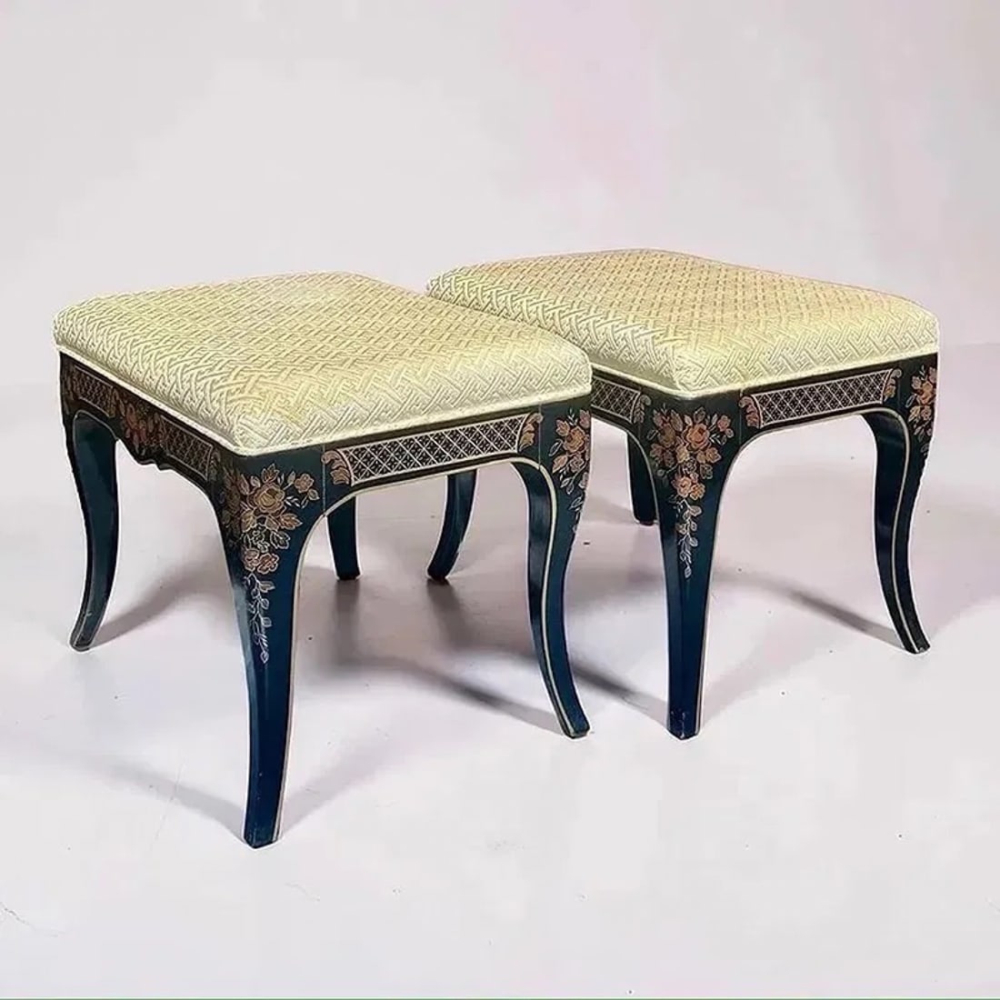 Drexel Et Cetera Lacquer Stools, Pair - 2