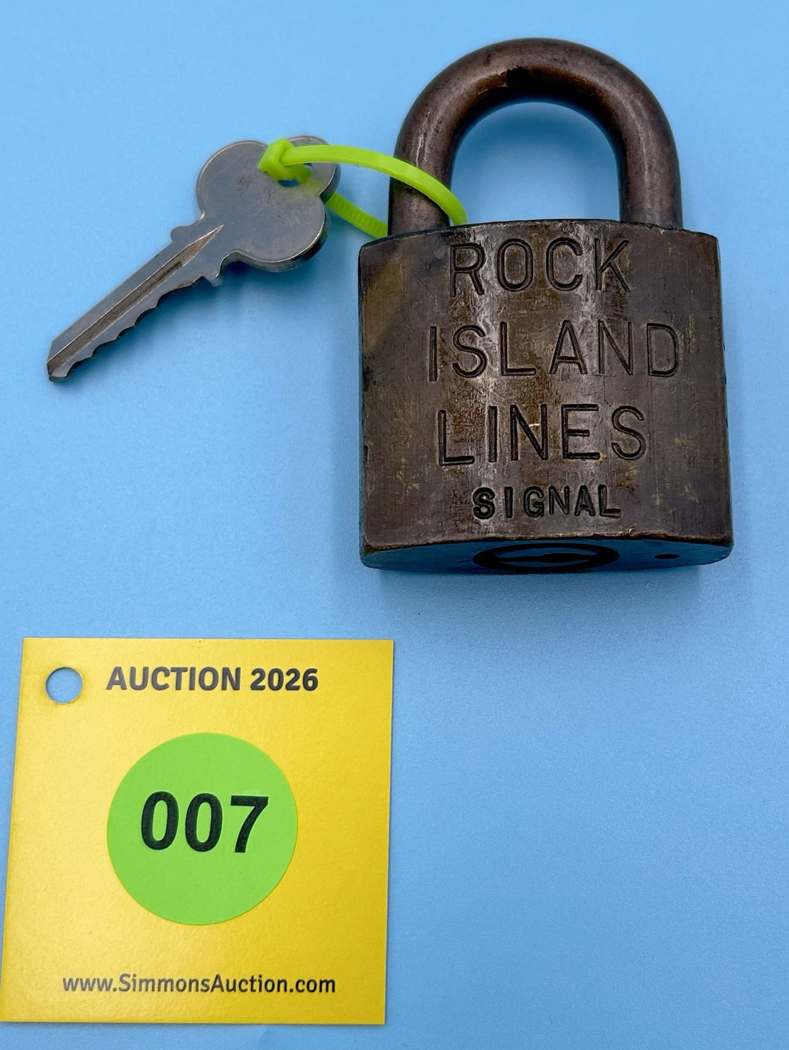 ROCK ISLAND LINES SIGNAL SOILD BRASS LOCK w/ key (1 of 2)