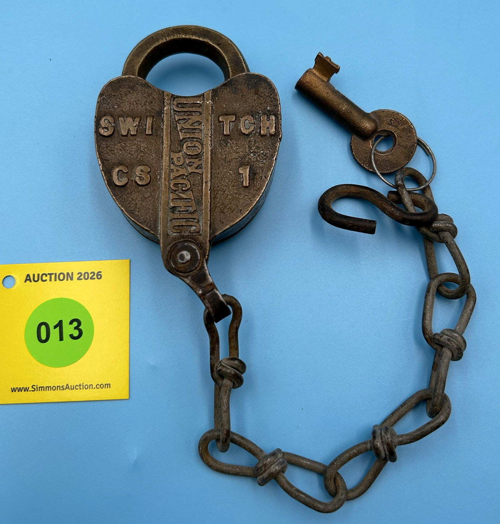 UNION PACIFIC RAILROAD BRASS CAST HEART SHAPED CS-1 ADLAKE SWITCH WITH DUST COVER PADLOCK (with K... (1 of 2)