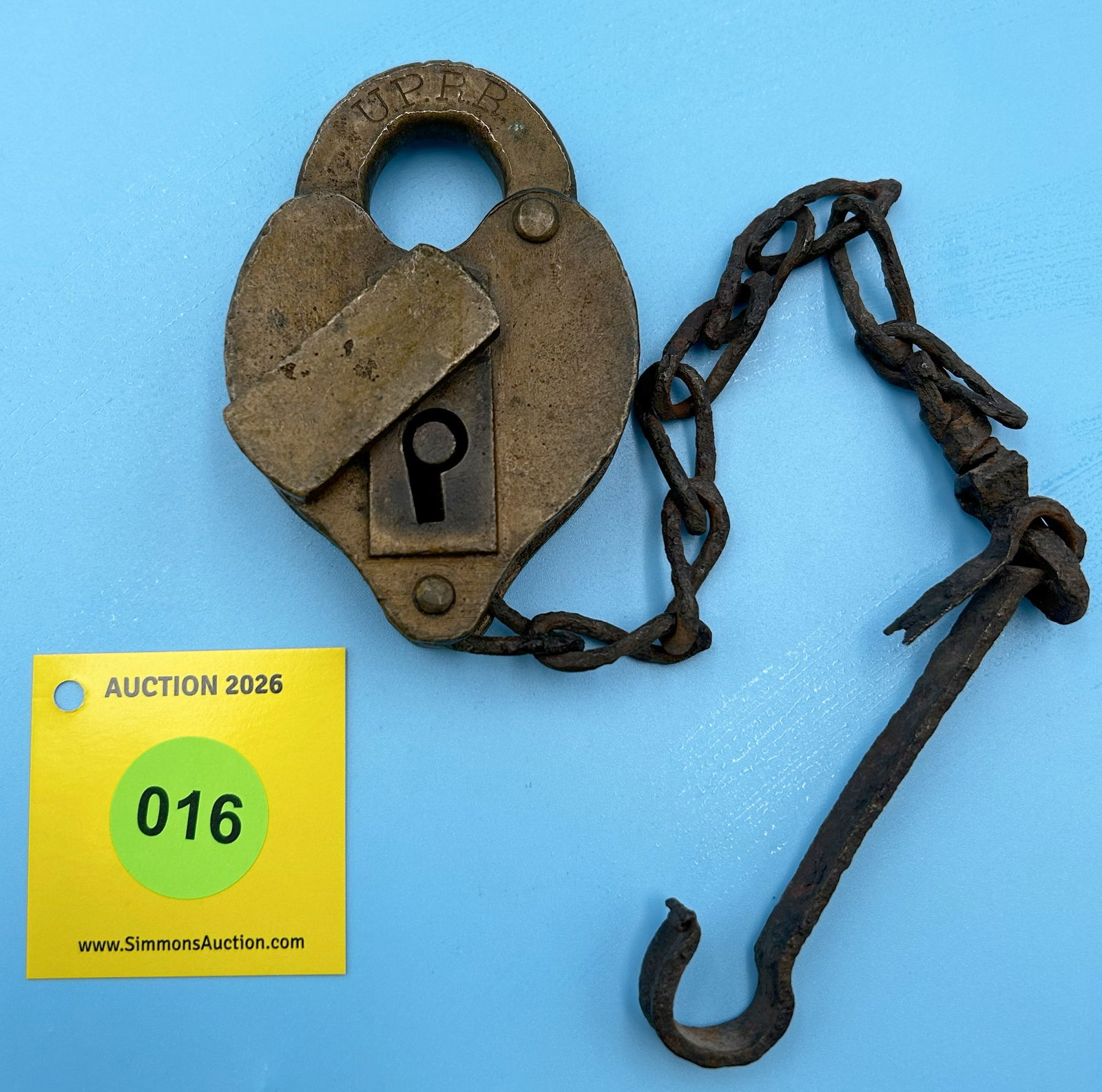 UNION PACIFIC RAILROAD ALL BRASS WITH DUST COVER, (NO KEY) (1 of 2)