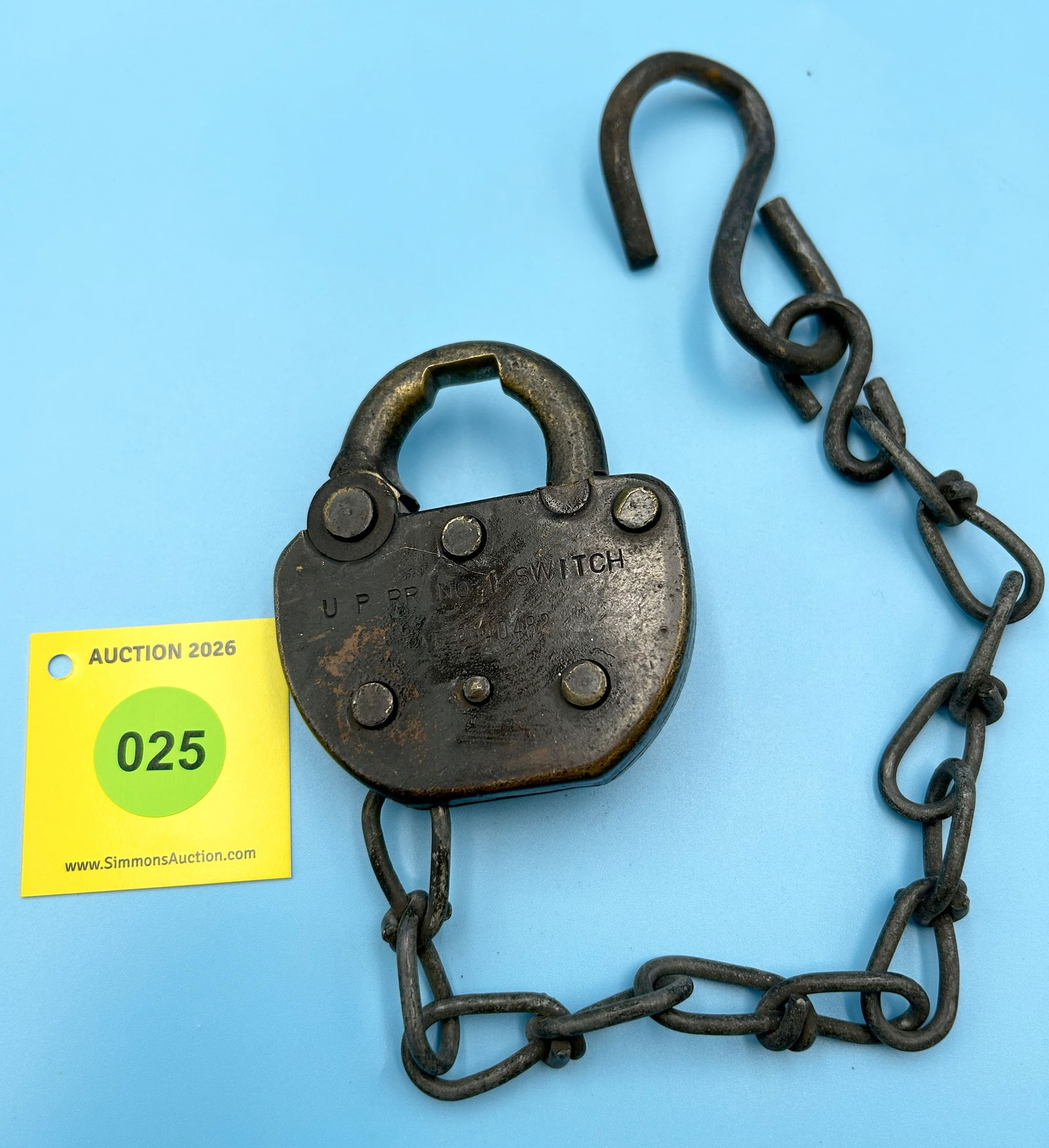 UNION PACIFIC RAILROAD (UPRR), NO 1 SWITCH ADLAKE ALL BRASS LOCK WITH DUST COVER, (NO KEY) PAT# 2... - 2