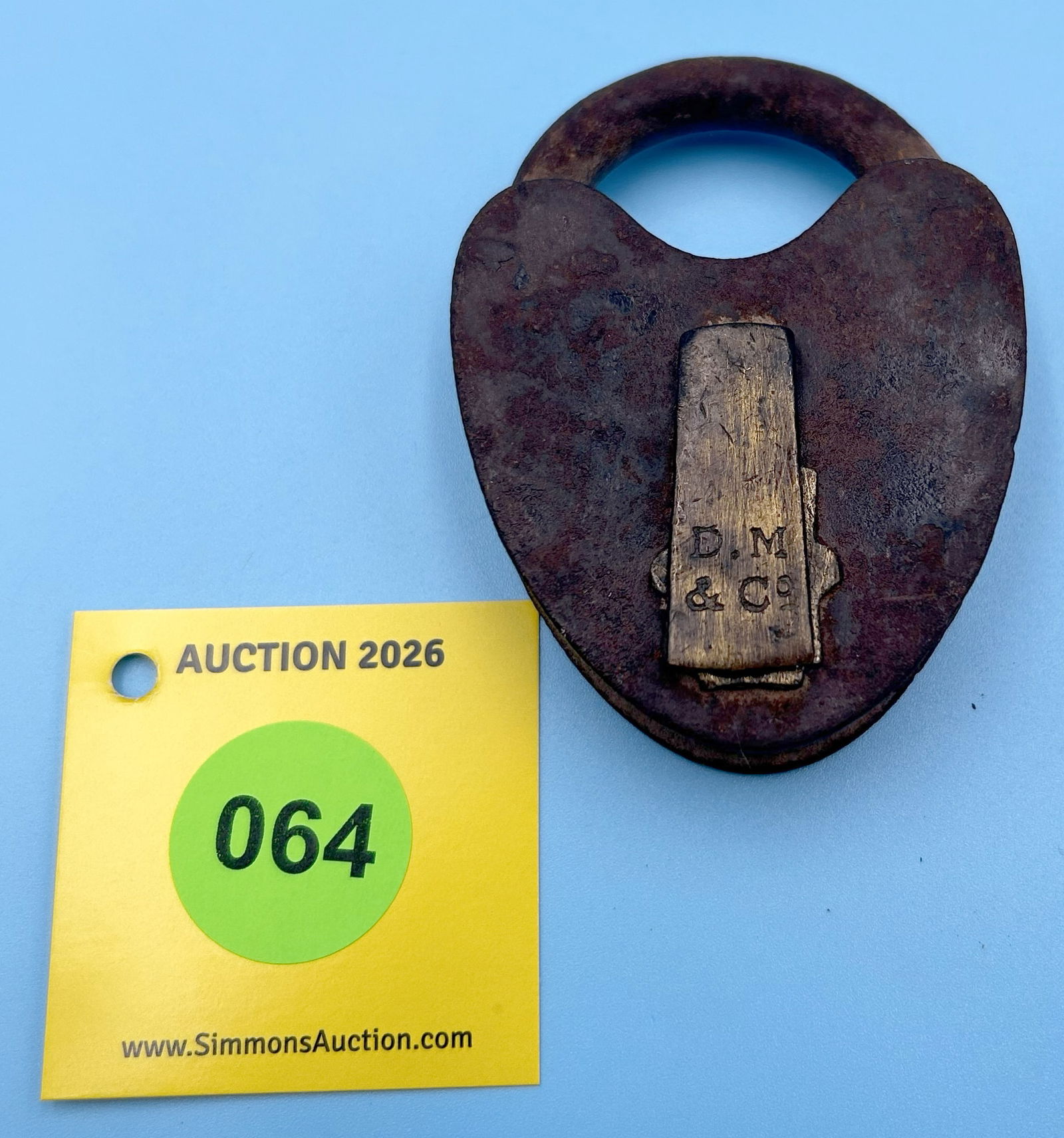 DM & CO HEART SHAPED ALL STEEL LOCK WITH DUST COVER, (NO KEY): DM & CO HEART SHAPED ALL STEEL LOCK WITH DUST COVER, (NO KEY)