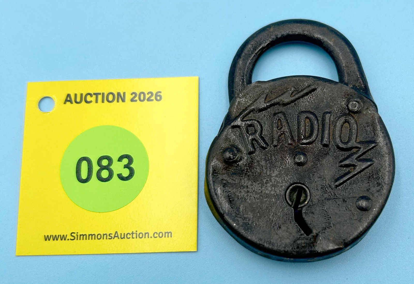 RADIO MADE IN USA ALL STEEL LOCK (NO KEY): RADIO MADE IN USA ALL STEEL LOCK (NO KEY)