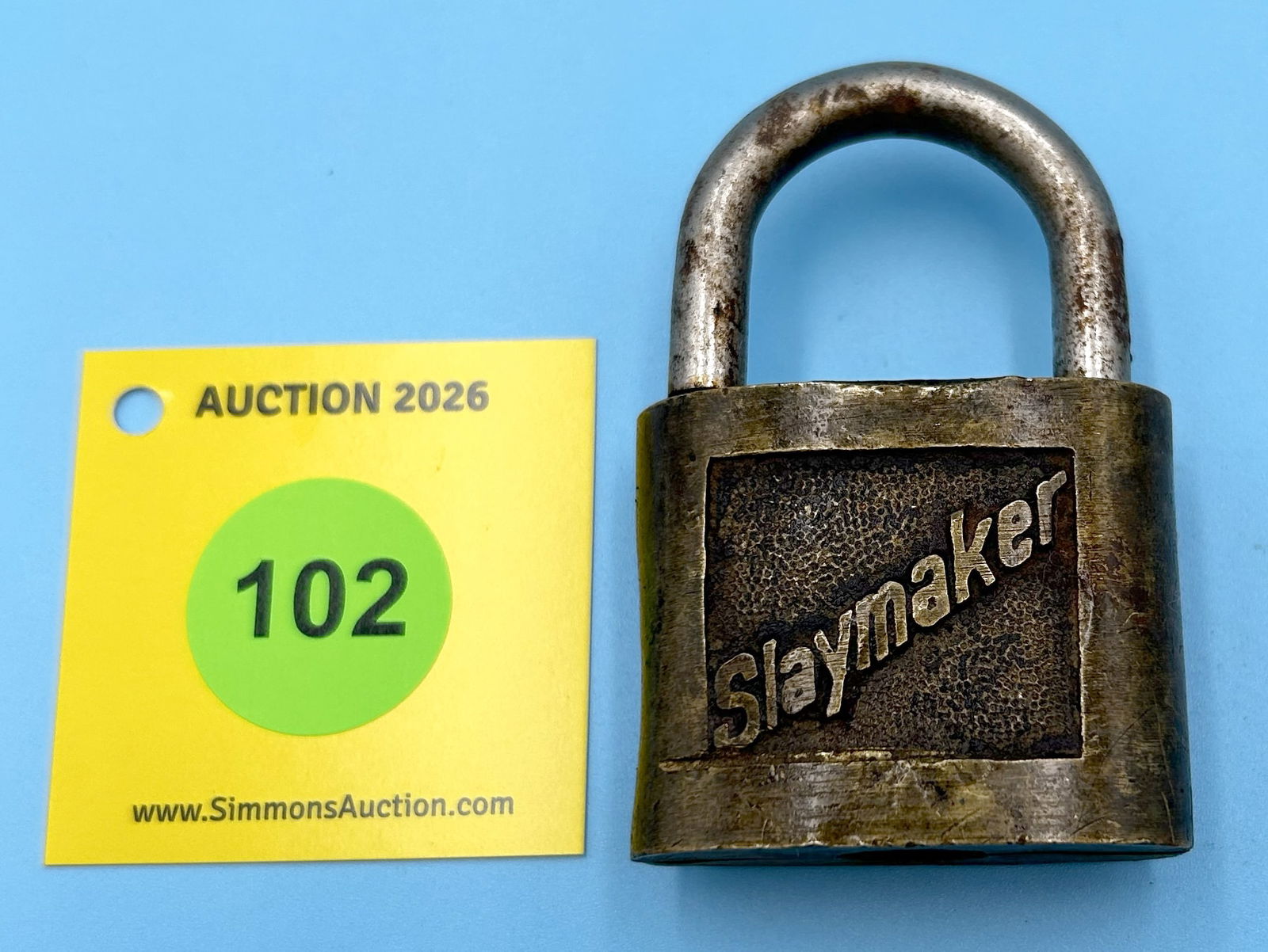 SLAYMAKER BRASS BODY WITH A STEEL SHACKLE LOCK (NO KEY): SLAYMAKER BRASS BODY WITH A STEEL SHACKLE LOCK (NO KEY) 