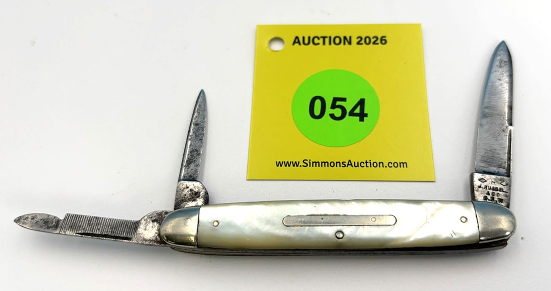 J. Russell - Pearl Handled split back Whittler, has good snap, no cracks, has been used and sharp... (1 of 4)