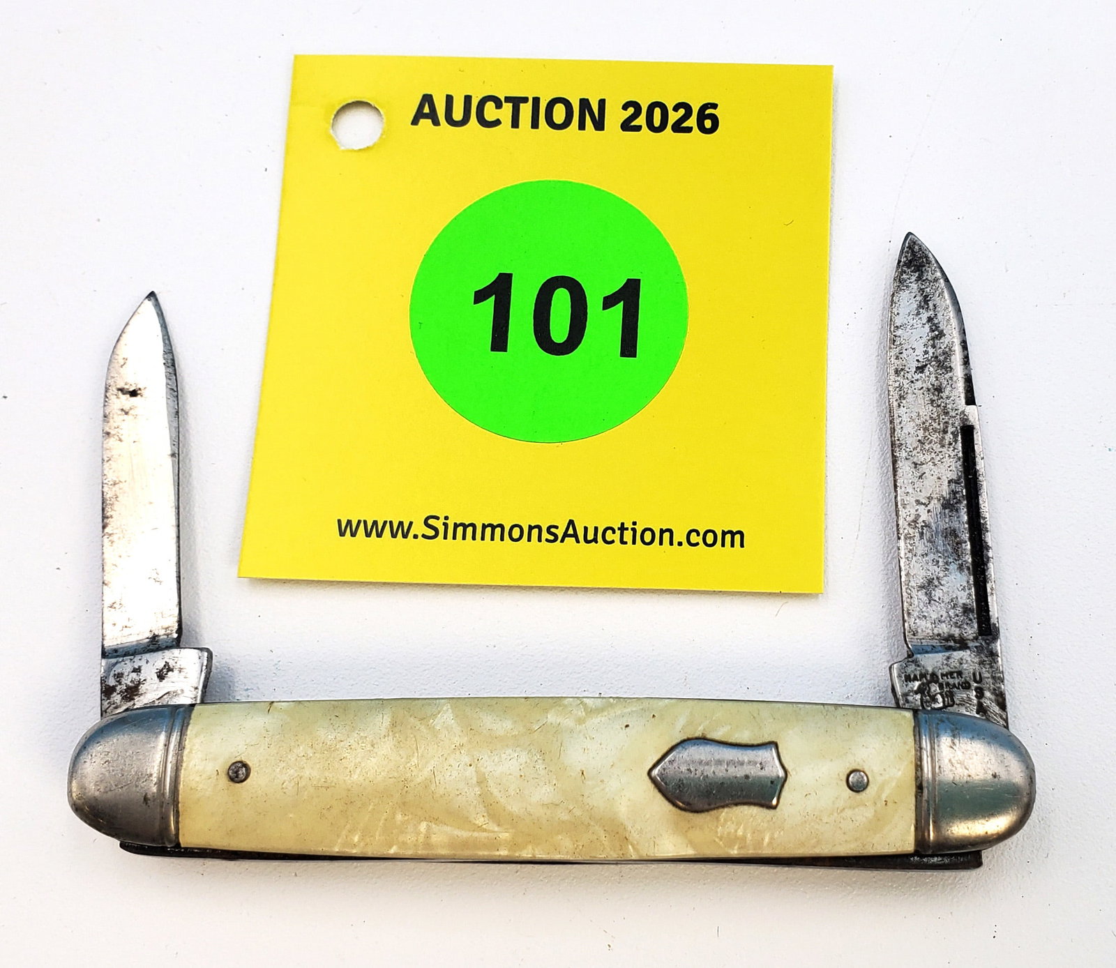 Imperial Hammer Brand - Celluloid pen knife, no snap, has been used & sharpened (1 of 4)