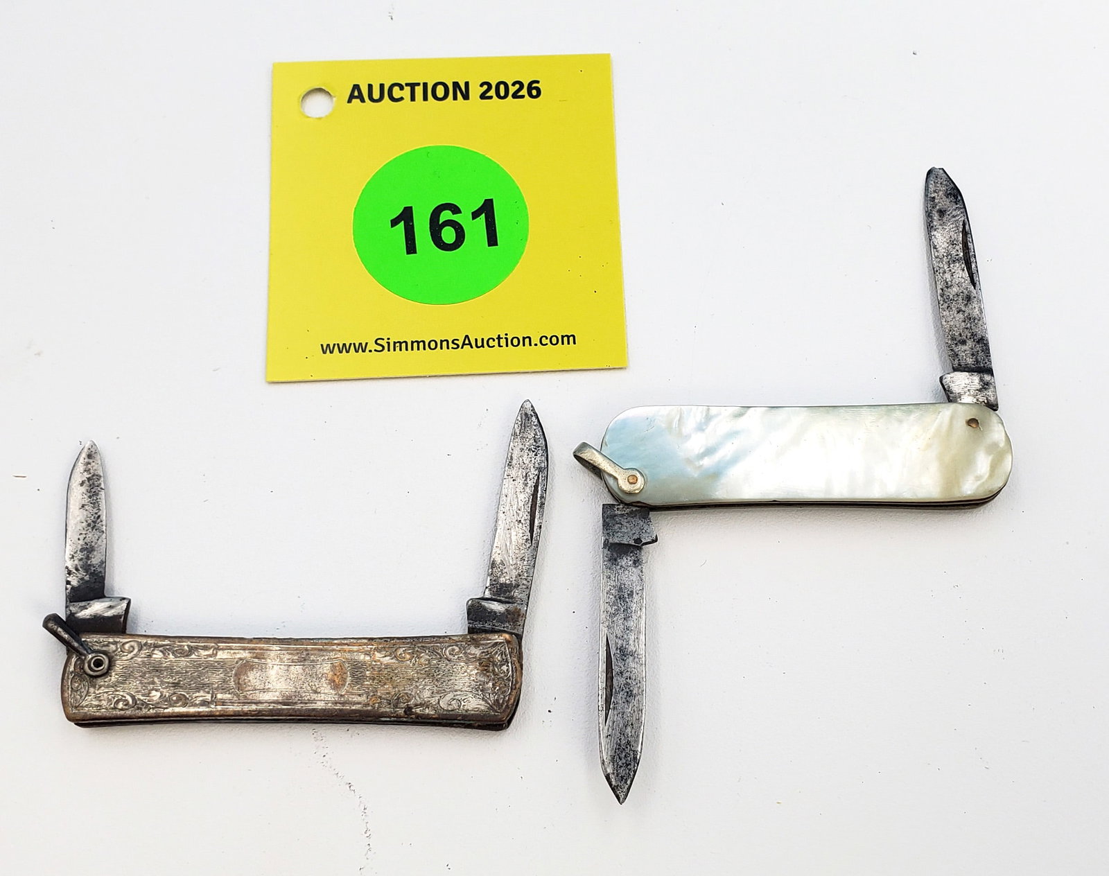 Lot of 2, Unmarked Gentleman's knives - pearl and goldstone knives, used and sharpened, no snap (1 of 2)