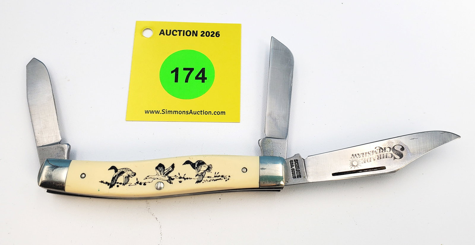 Schrade USA - synthetic scrimshaw stockman, full etch, unused and unsharpened, good snap, no cracks (1 of 3)