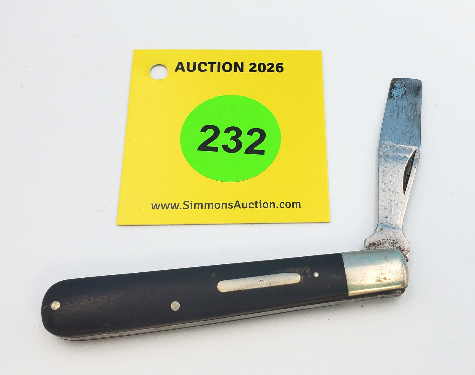 Russell USA - ebony spatula, short blade, 1 crack, slow snap (1 of 3)