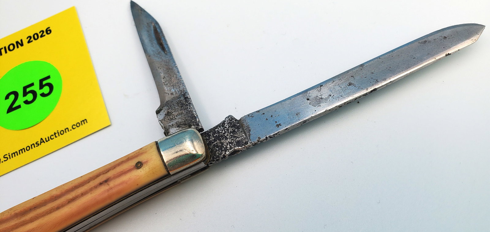 Queen - Winterbottom bone slim trapper, heavy use, several cracks, short blade - 2