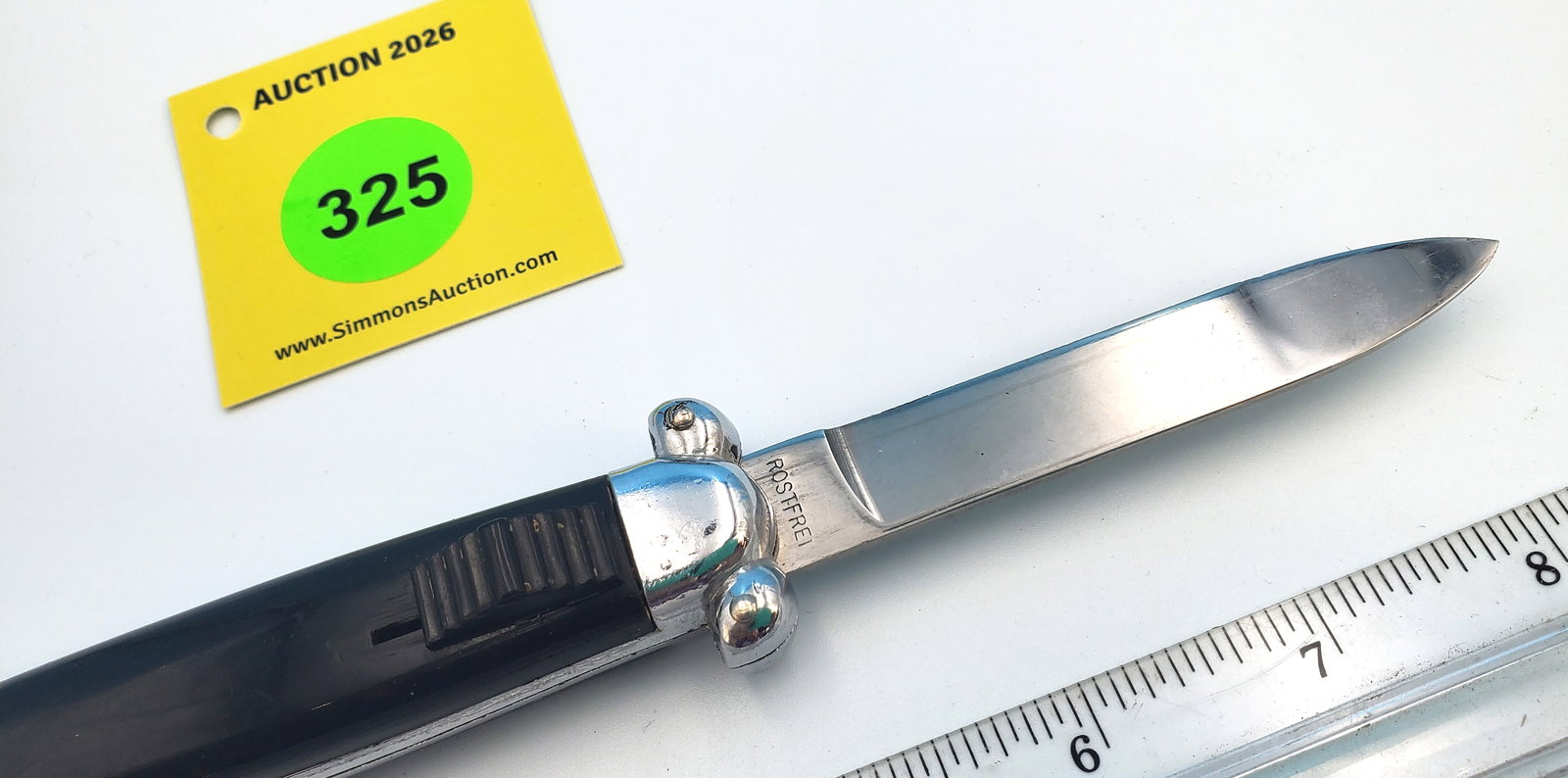 Switchblade out the front, Rostrei - 2