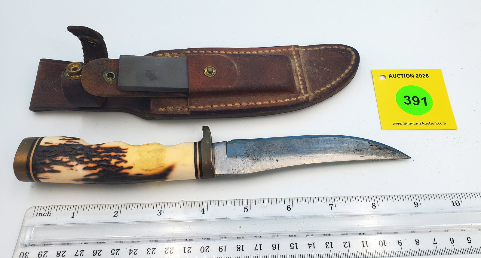 Charade Walden USA No. 153 w/ sheath and oil stone - 4