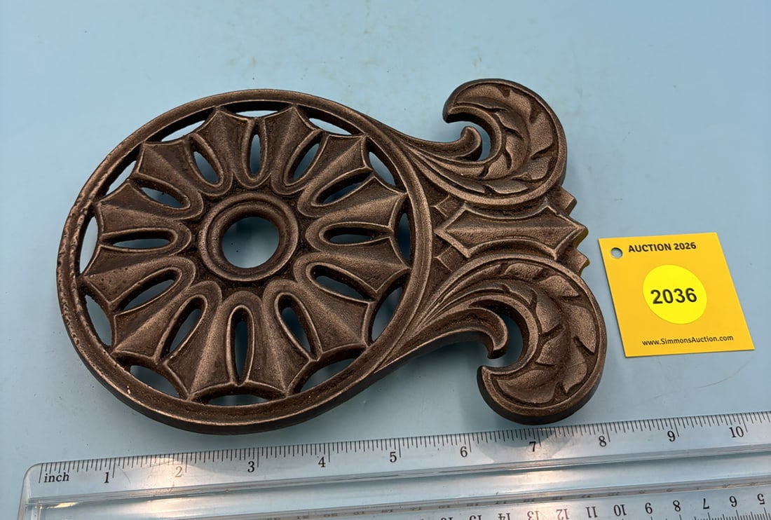 Hopewell 8'' x 5 3/4'' w/ four feet trivet. On reverse marked HOPEWELL on a raised plate. (1 of 2)