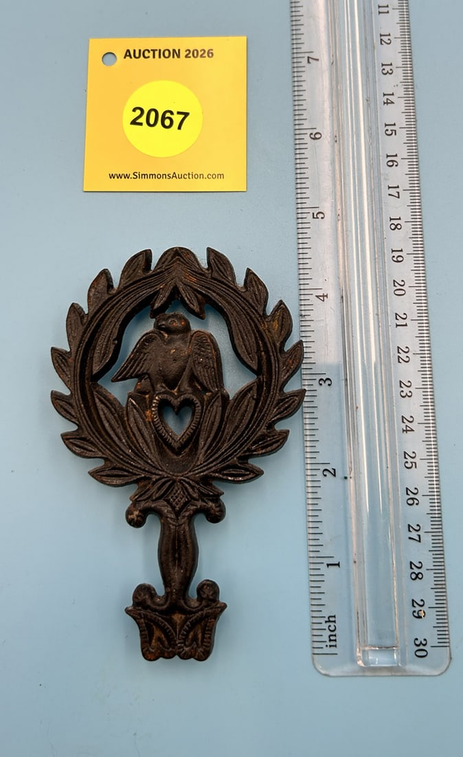 Unsigned Mini Eagle 4 1/2'' x 2 1/2'' w/ three feet trivet. On reverse marked with 9-23 Eagle (1 of 2)
