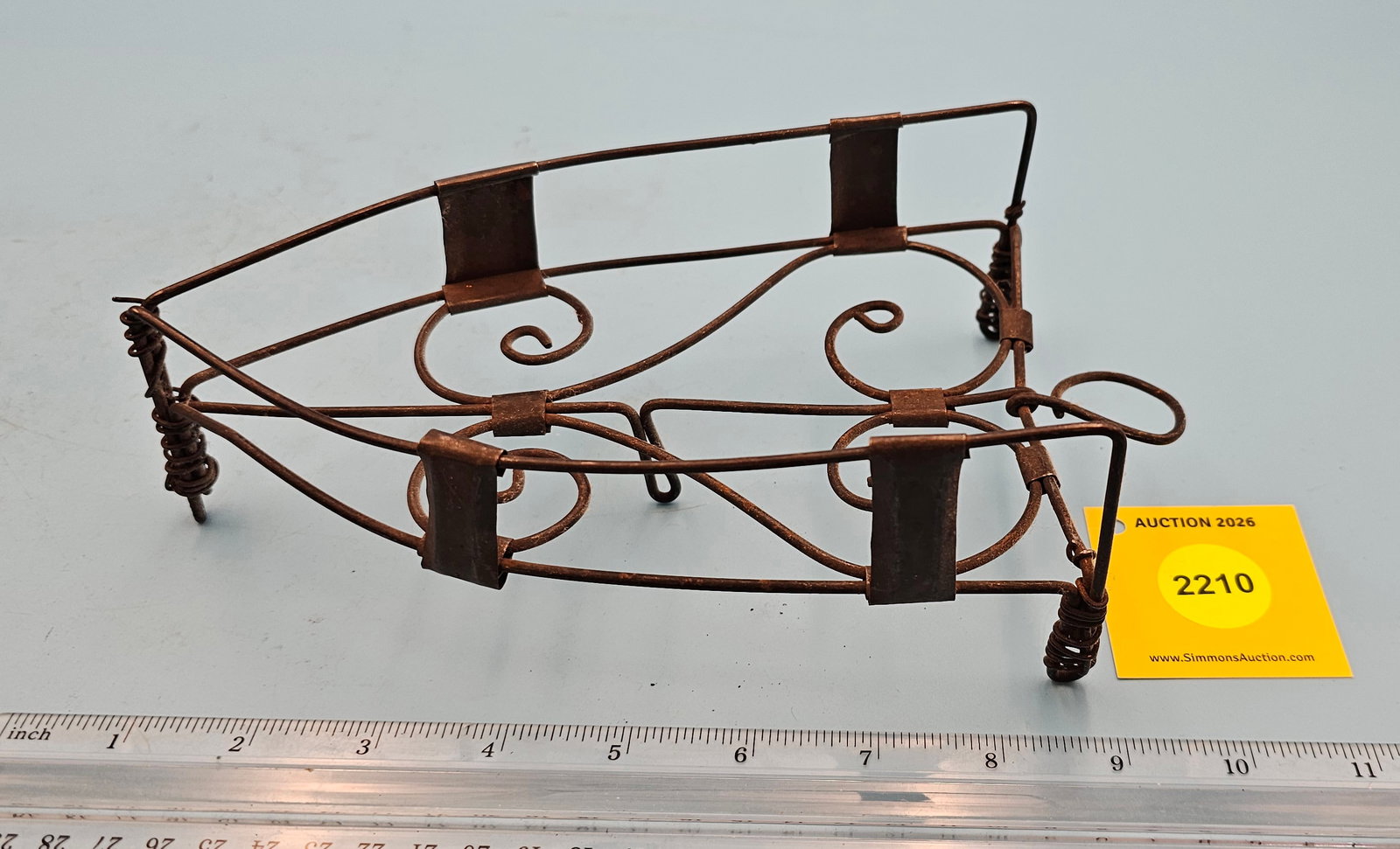 Wire trivet, 9 x 4 3/4 x 3" (1 of 2)
