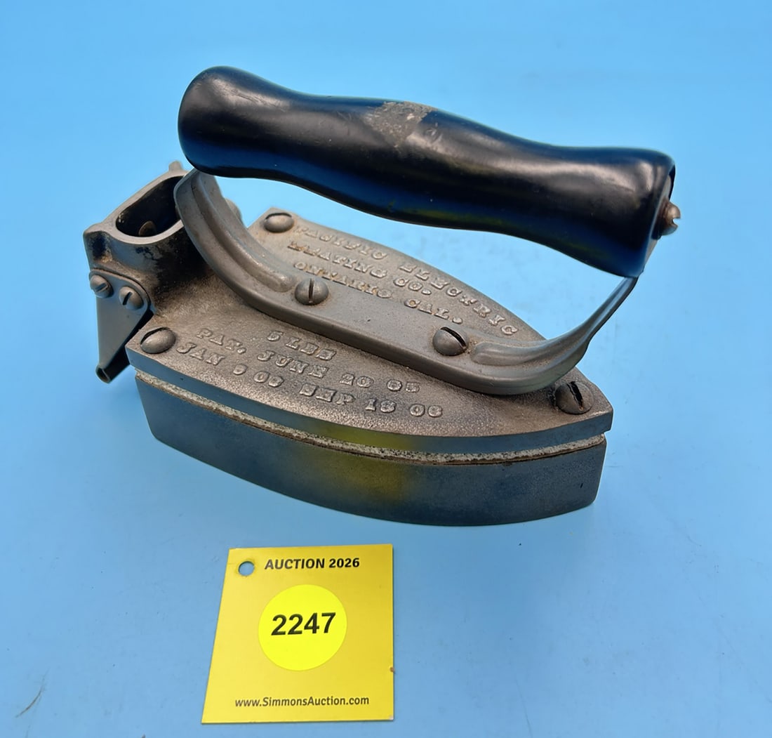 Pacific Electric Heating Co., Ontario Cal, 5 lbs, Pat. June 20. 05, Jan 8. 06, Sep 18. 06 L 6 3/4": Pacific Electric Heating Co., Ontario Cal, 5 lbs, Pat. June 20. 05, Jan 8. 06, Sep 18. 06 L 6 3/4"