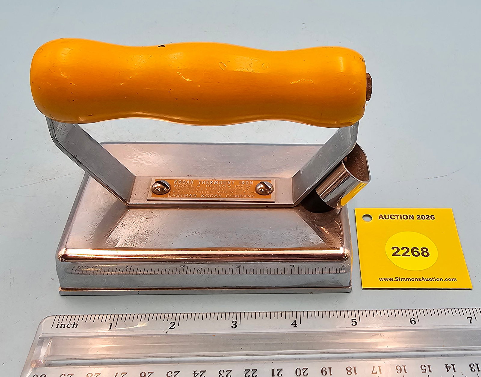 Kodak Thermount Iron, Model A Eastman Kodak Company, yellow handle, L 5" (1 of 3)