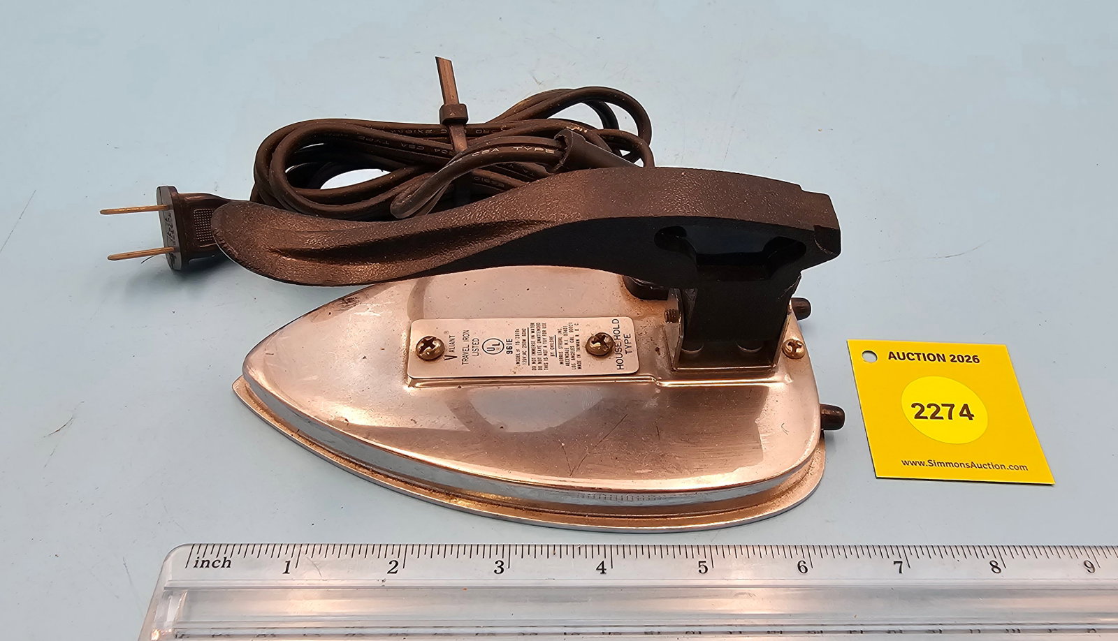 Valiant Travel Iron, Model # 15/2319x L 6 1/2" (1 of 3)