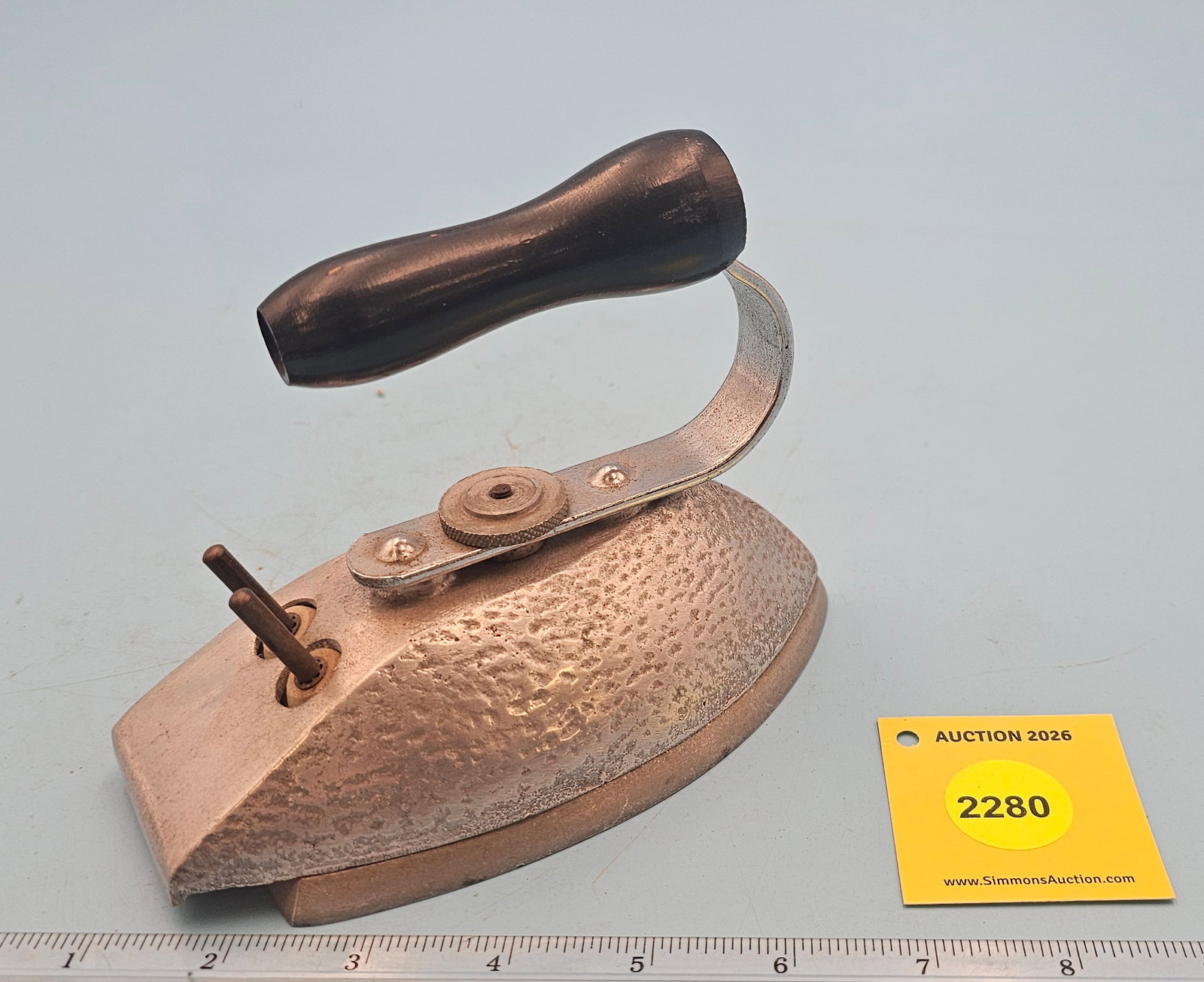 Electric iron, no markings, black wood handle, L 5 5/8" - 2