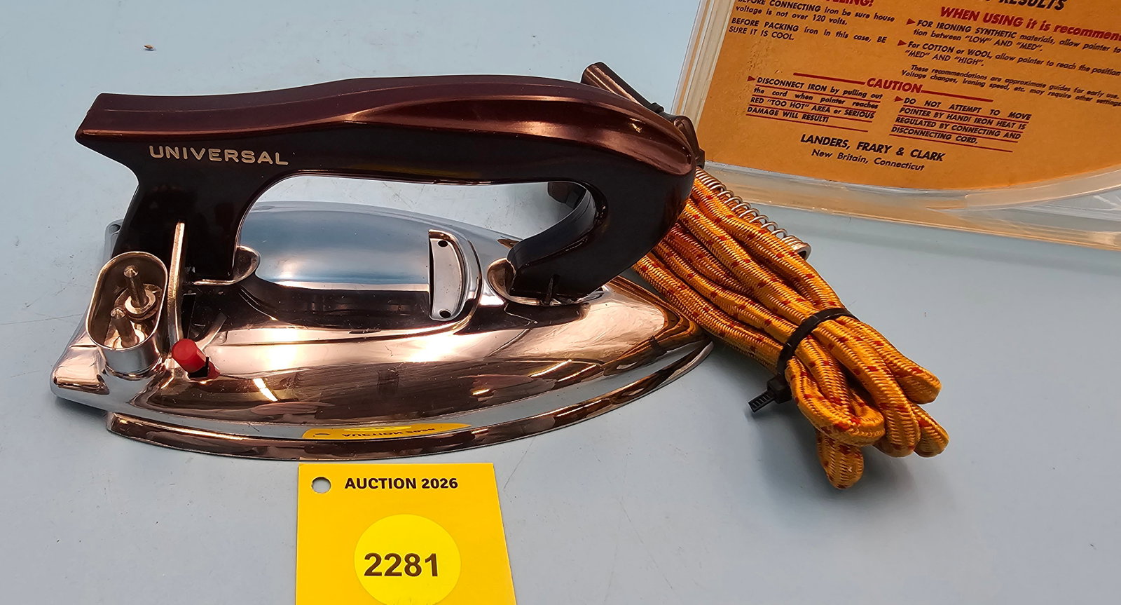 Universal Travel Iron-EA1630, Landers, Frary & Clark New Britain, Connecticut w/plastic travel case - 4