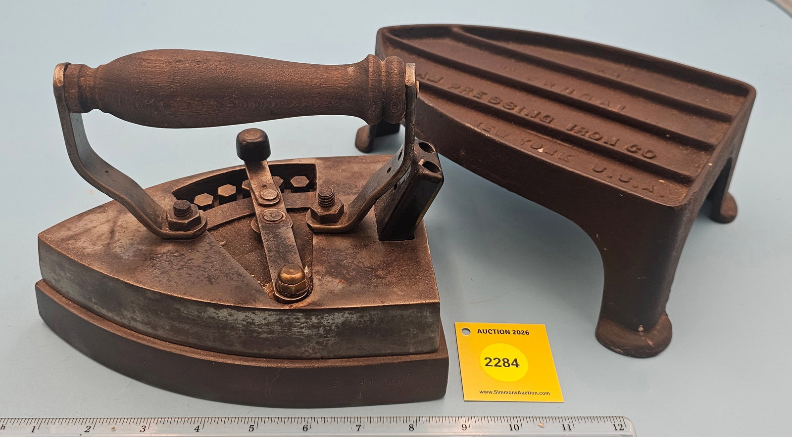 The Reimers A.3.6-8, w/the Frugal AM Pressing Iron Co trivet L 8 1/8": The Reimers A.3.6-8, w/the Frugal AM Pressing Iron Co trivet L 8 1/8"