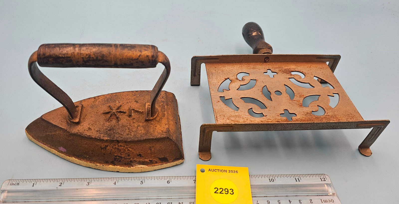 Flat iron, marked with "* 7" on top, bottom has a painted goose on it, L 6 1/2" w/trivet (1 of 4)