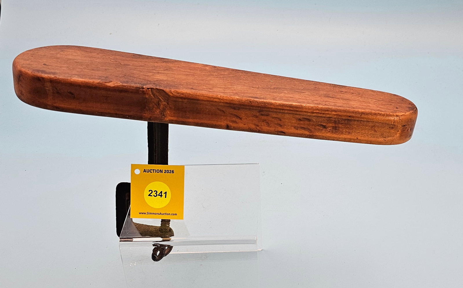 Wooden sleeve ironing board w/clamp L 14": Wooden sleeve ironing board w/clamp L 14"