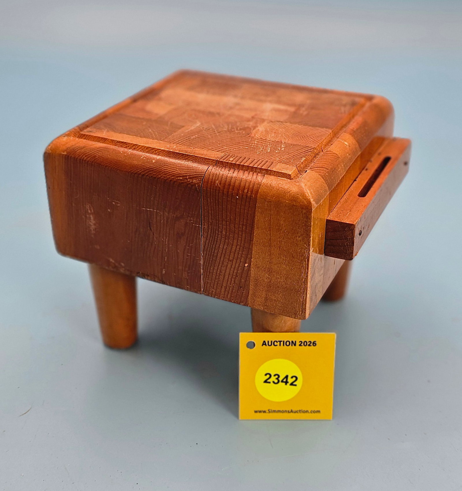 Miniature wooden butcher block 6 1/2 x 6 x 5 1/2" (1 of 1)