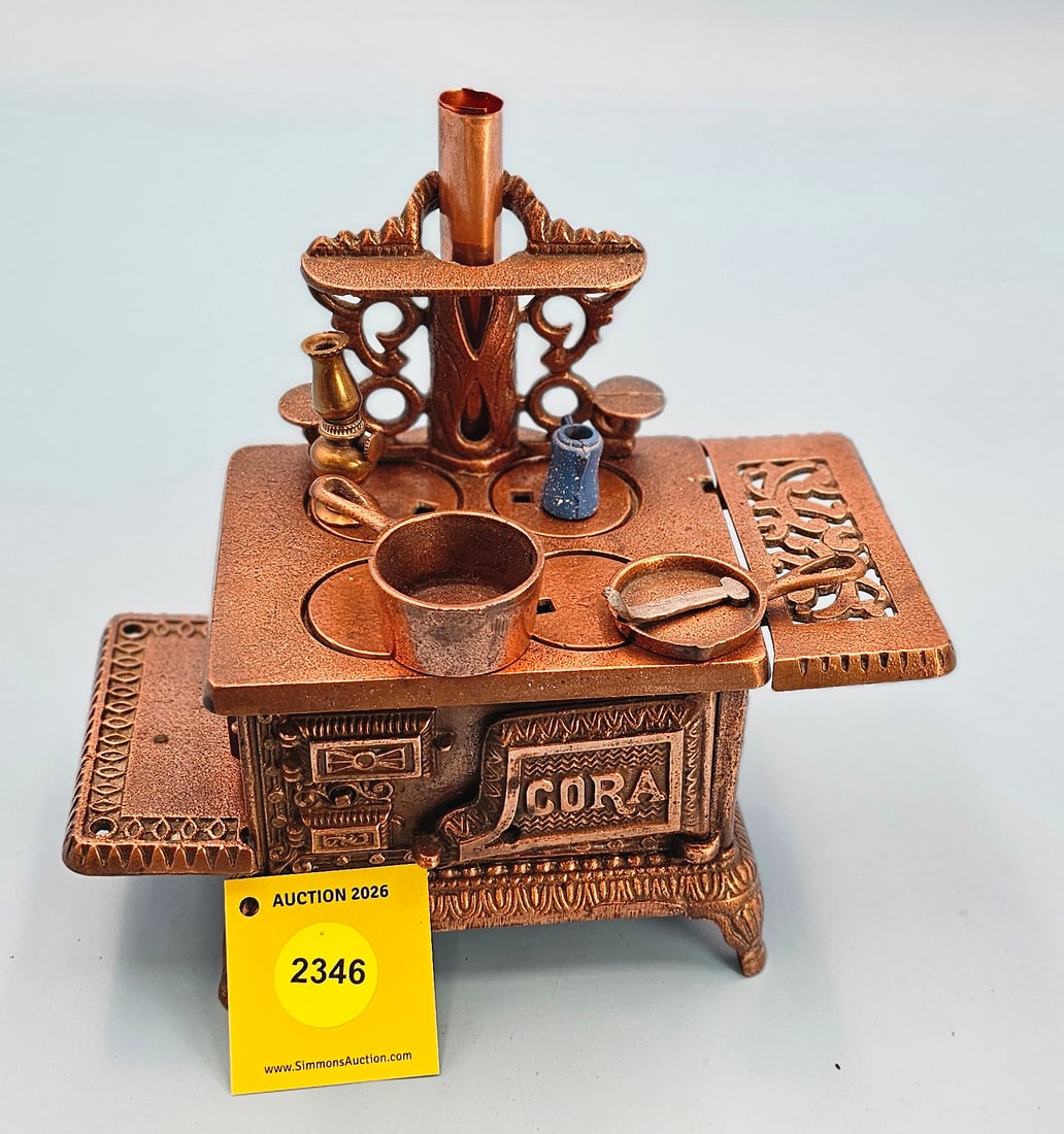Salesman Sample Cora Stove, Height 8 1/4" (1 of 1)