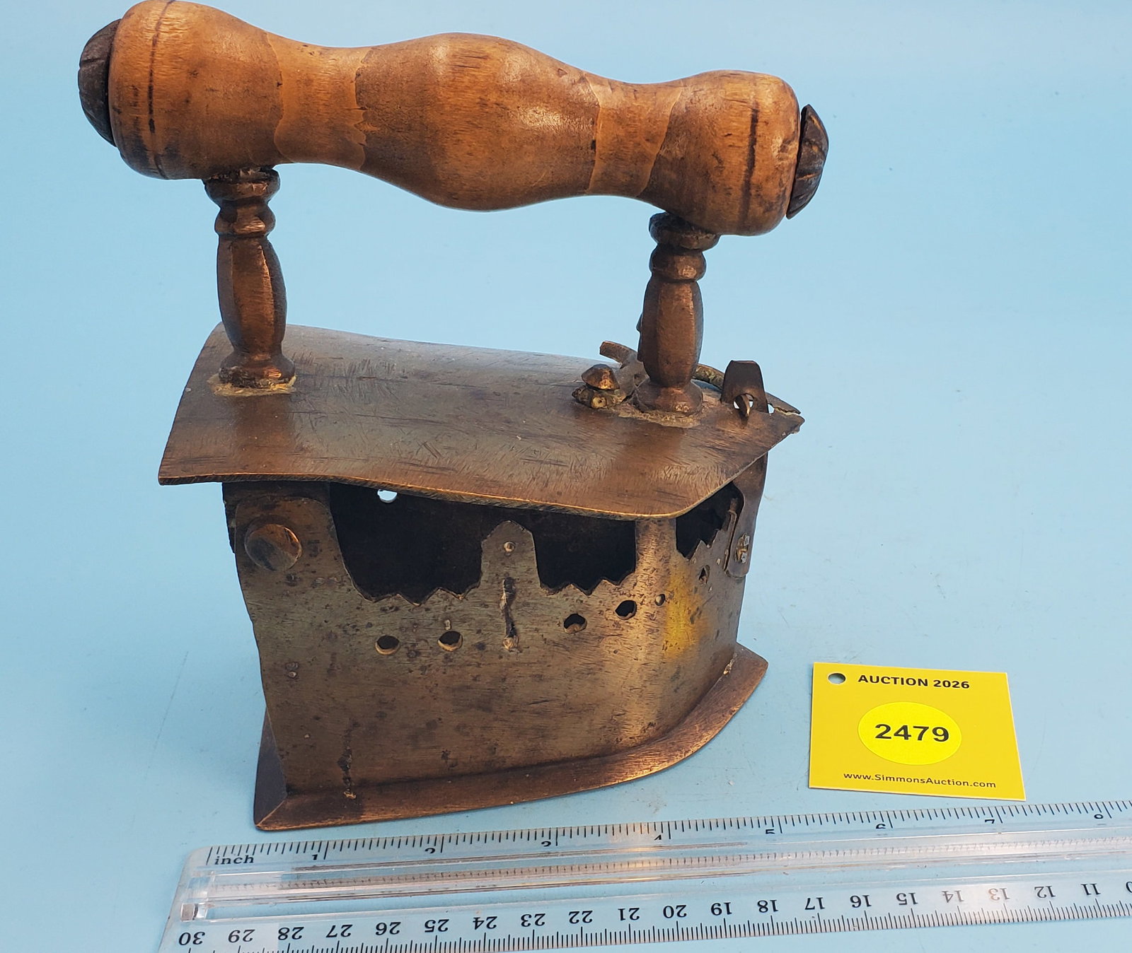 Box, Brass, wood handle, L 5" (1 of 2)