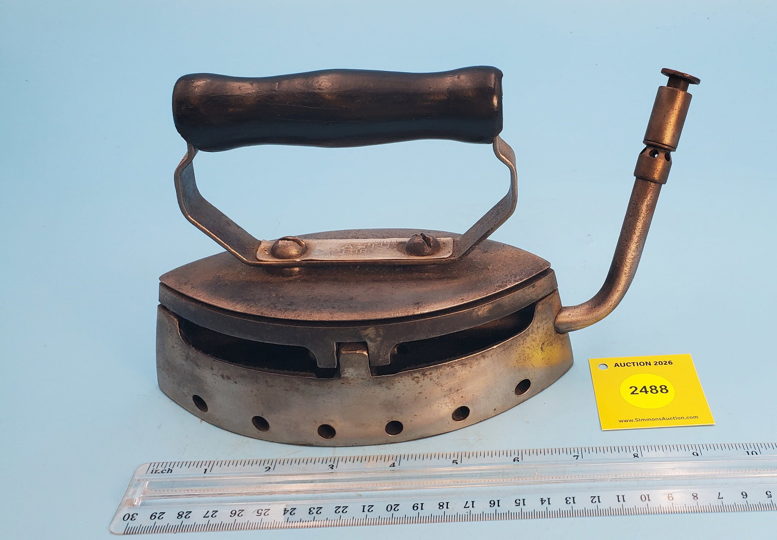 Natural gas, illegible markings, L 7 1/2": Natural gas, illegible markings, L 7 1/2"