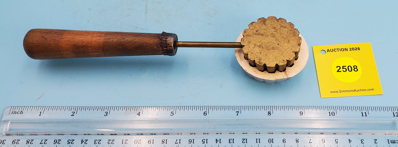 Flower, Brass top, L 8 1/2" (1 of 2)