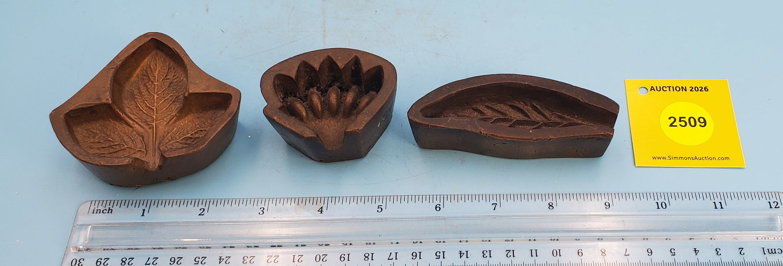 Lot of 3 flower/leaf no handles (1 of 3)