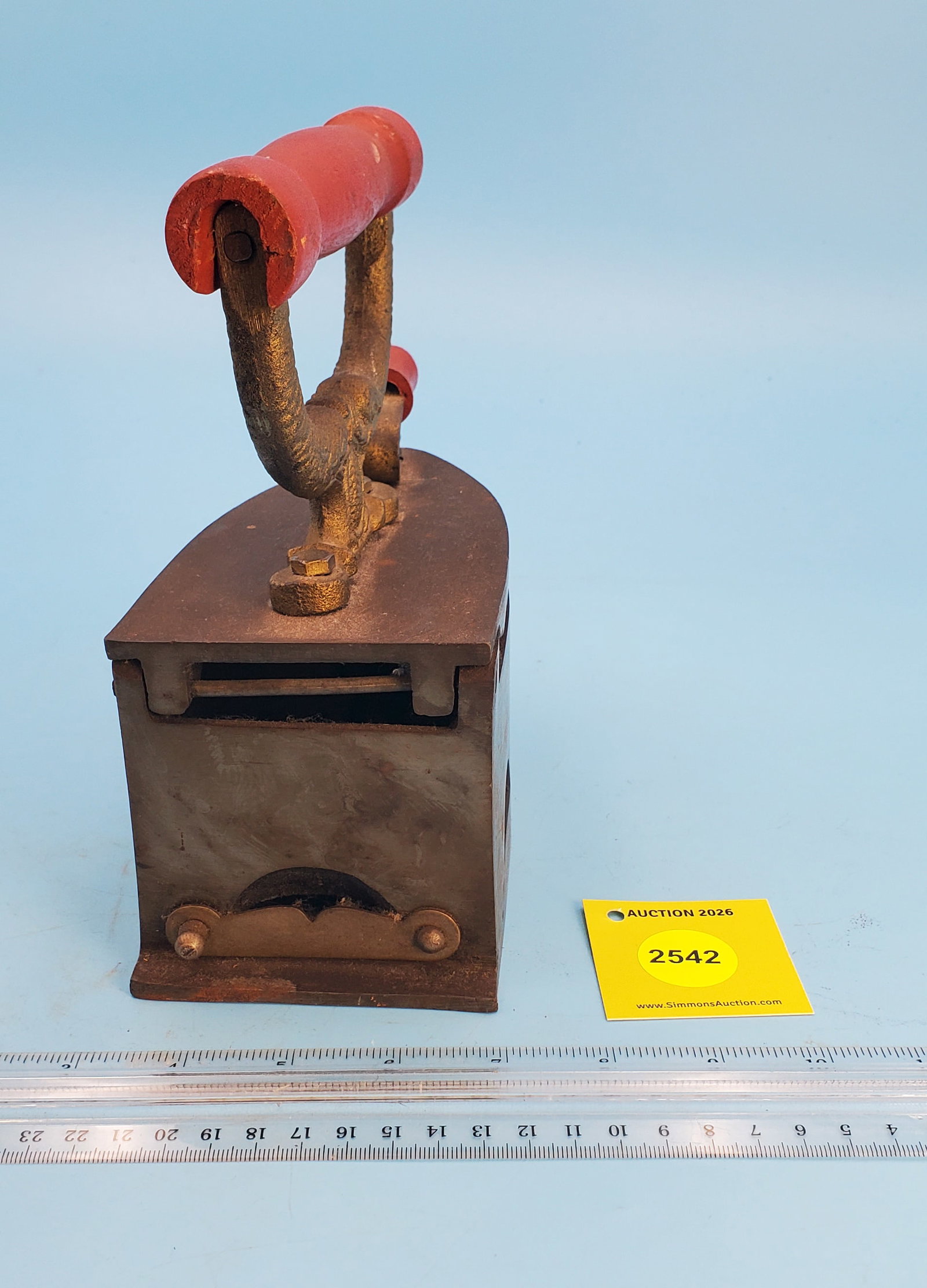 Box, red handle, decorative posts, L 7 1/2" - 3