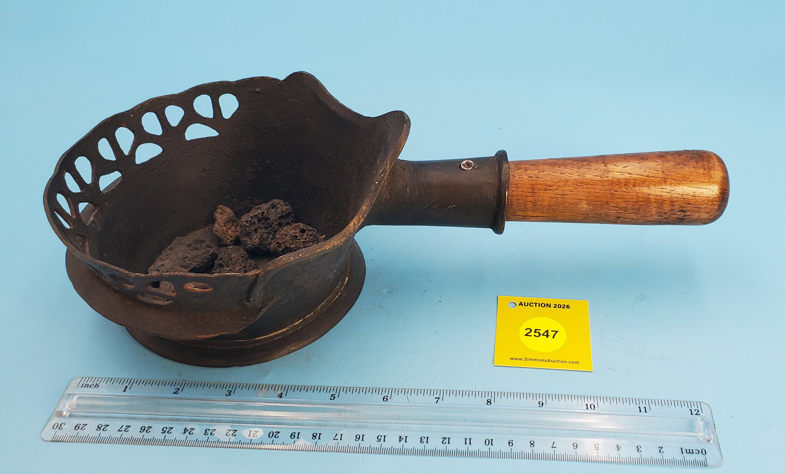 Pan, Oriental, bronze w/open work at front edge, mid 1800, Diameter 4 7/8" - 2