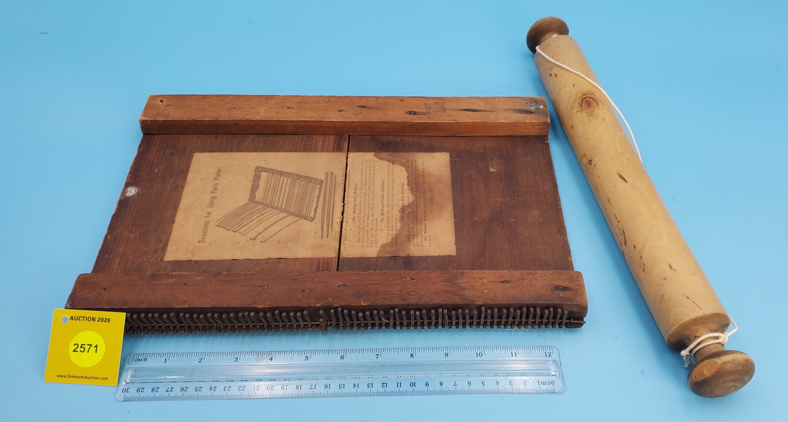 Paris Plaiter w/smooth rolling pin - 2