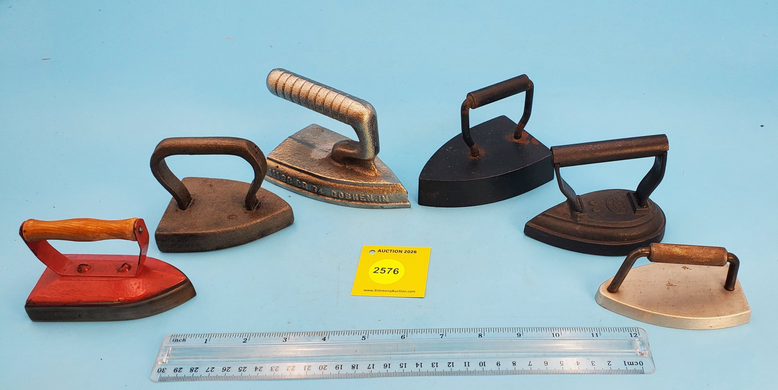 Lot of 19 small/child's irons (1 of 3)