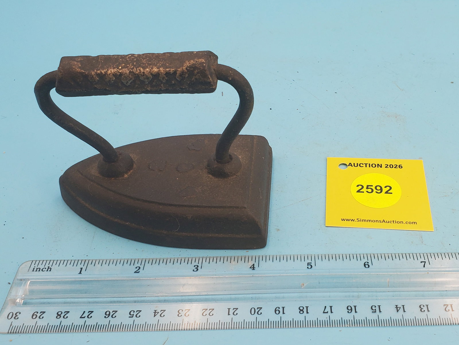 Flat iron, block grip, ACW No 2, L 4 1/8": Flat iron, block grip, ACW No 2, L 4 1/8"