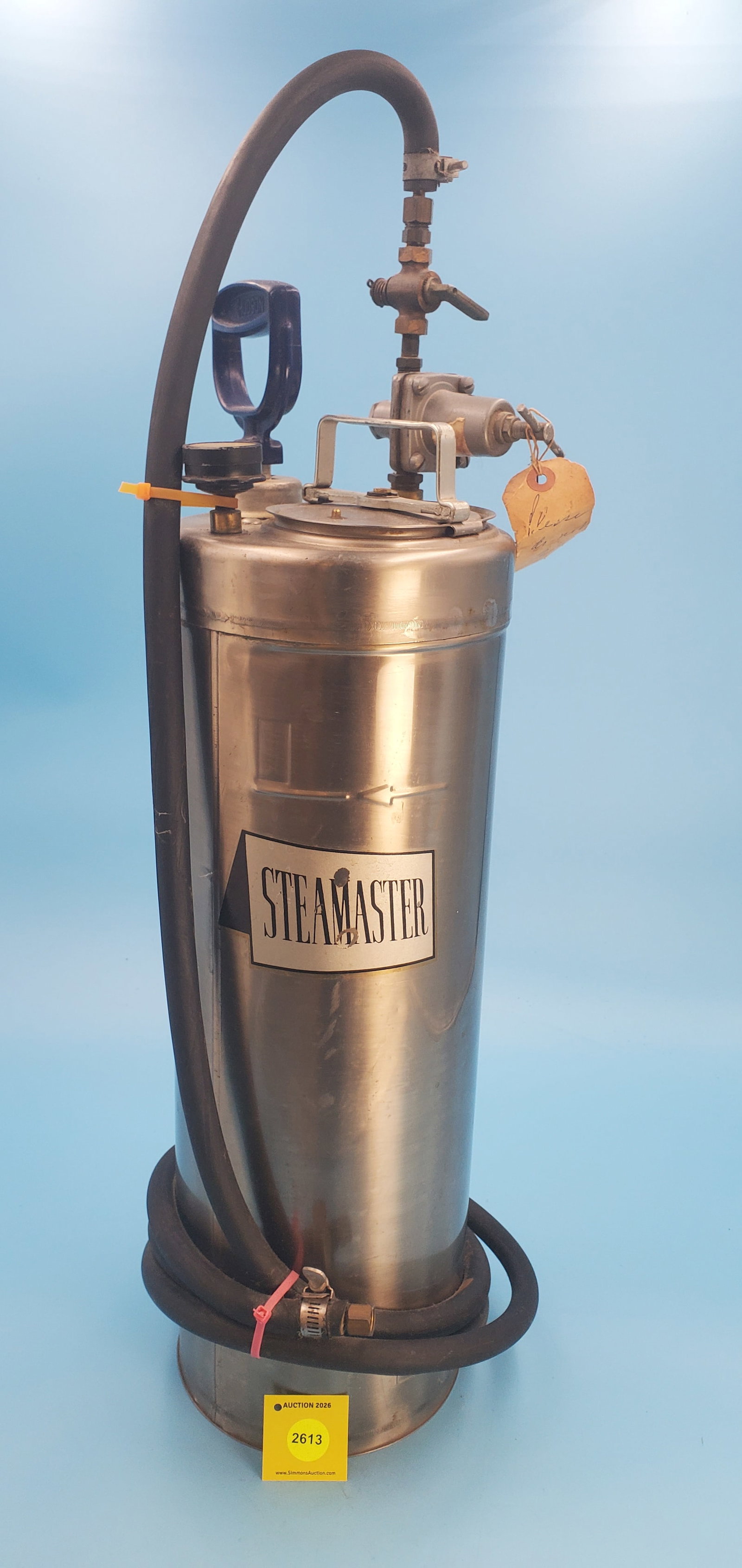 Steamaster Compression Sprayer 3 gallon (1 of 2)