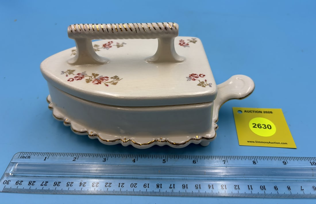 Ceramic Iron Trinket holder, L 8": Ceramic Iron Trinket holder, L 8"
