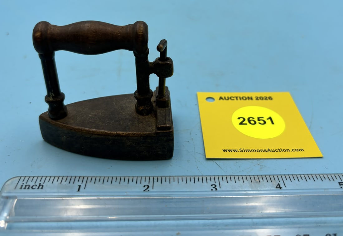 Child's slug iron, back lift gate, no slug, L 2 1/4" (1 of 2)