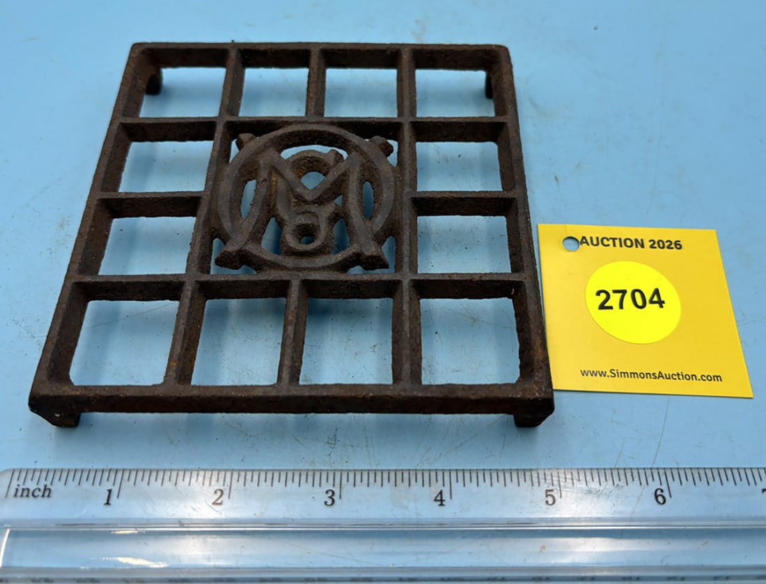 OMG (over MFG Co) square trivet w/ four feet: OMG (over MFG Co) square trivet w/ four feet