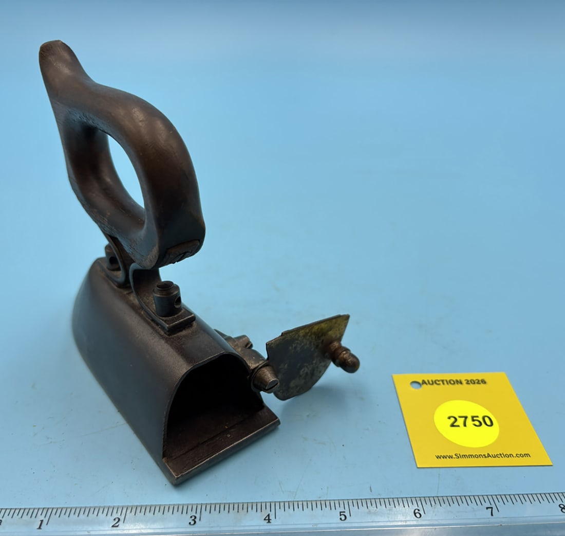 Narrow box iron, hindged door, no slug - 3