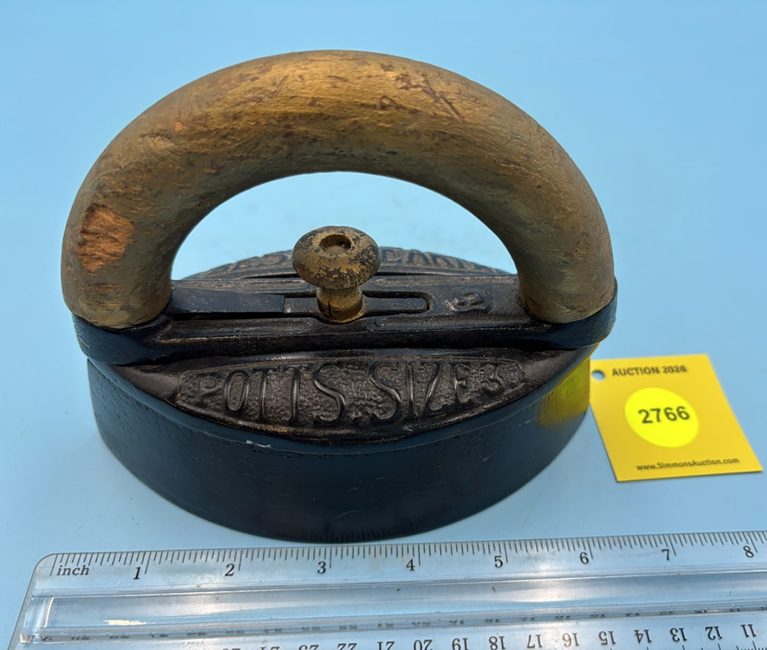 Best on Earth Mrs Potts size 3 iron: Best on Earth Mrs Potts size 3 iron