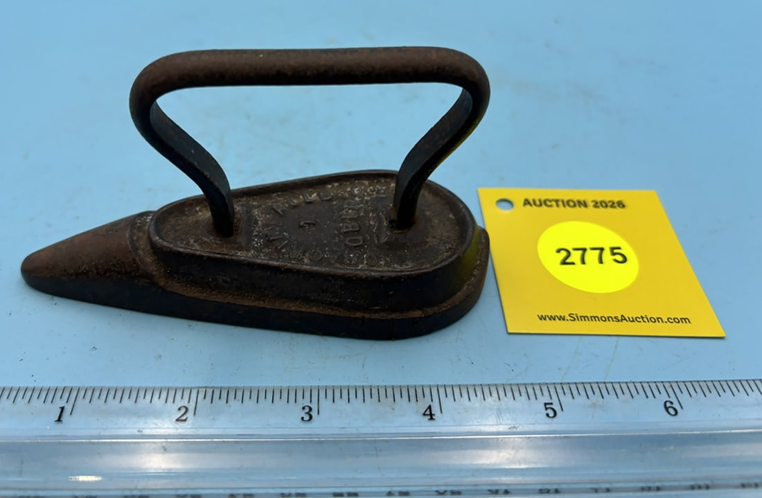 OBER childs sleeve iron (1 of 3)